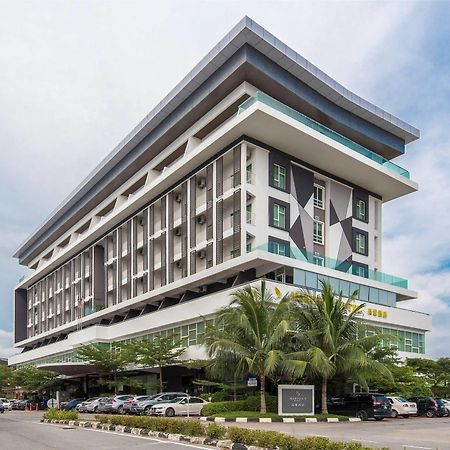 Marvelux Hotel Malacca Екстер'єр фото