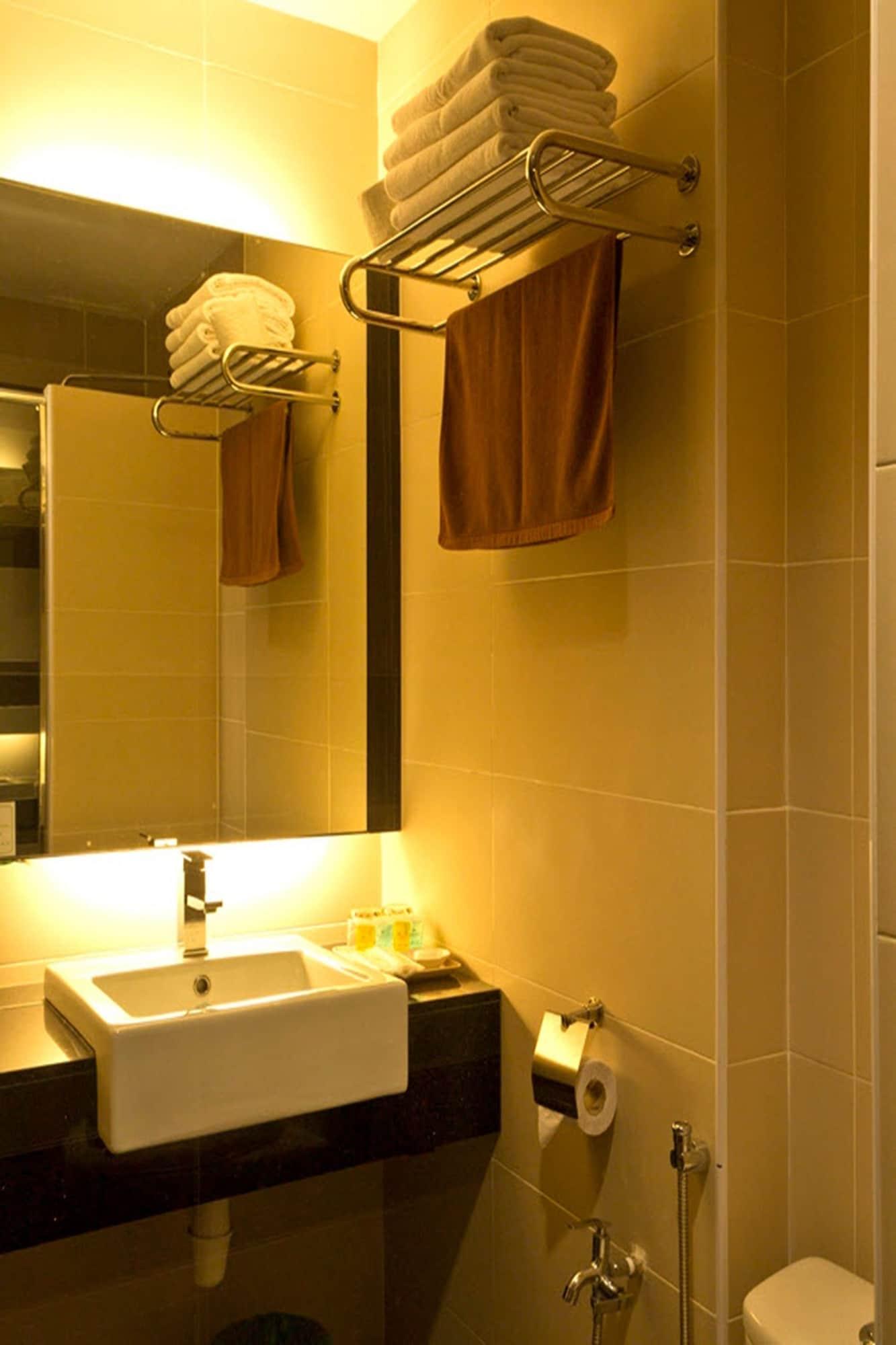 Marvelux Hotel Malacca Екстер'єр фото