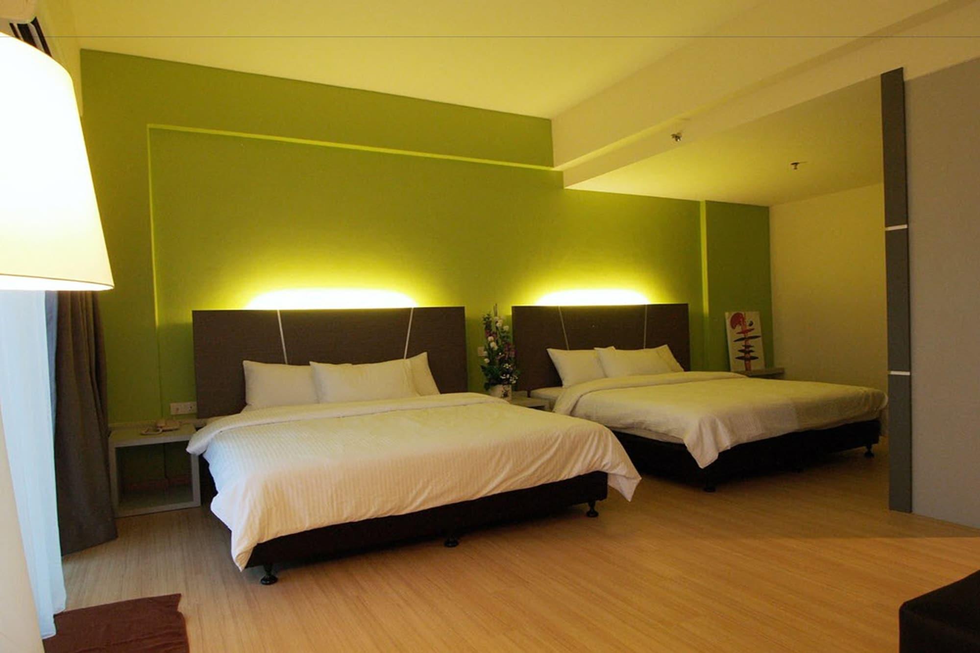 Marvelux Hotel Malacca Екстер'єр фото