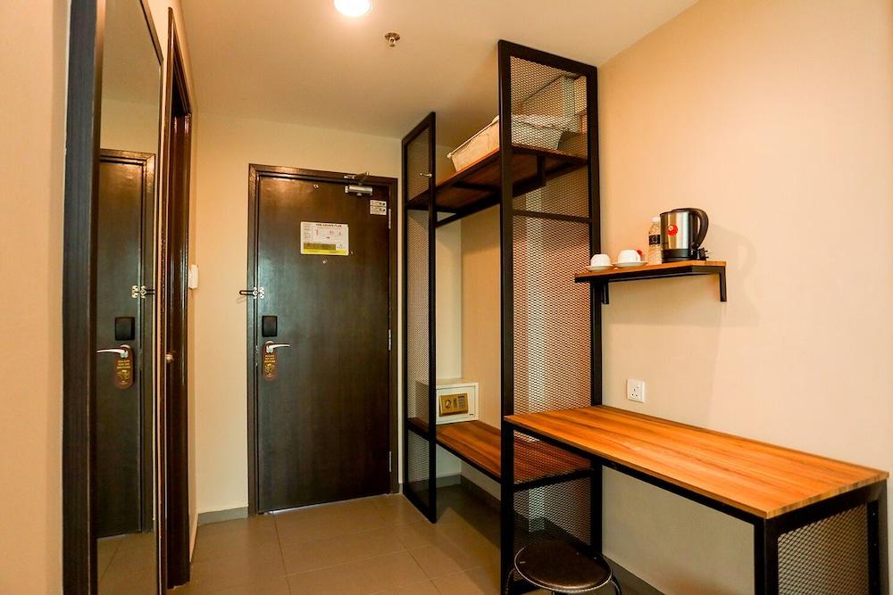 Marvelux Hotel Malacca Екстер'єр фото