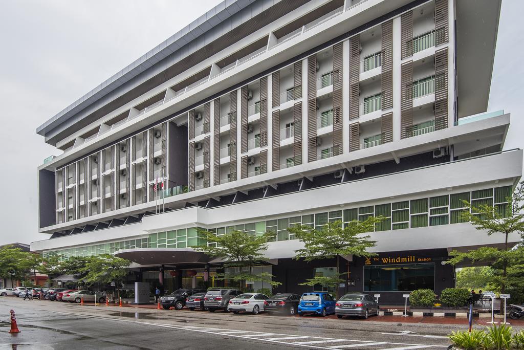 Marvelux Hotel Malacca Екстер'єр фото