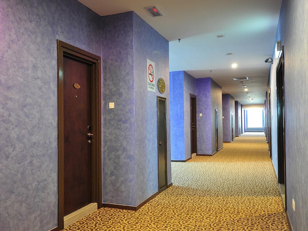 Marvelux Hotel Malacca Екстер'єр фото